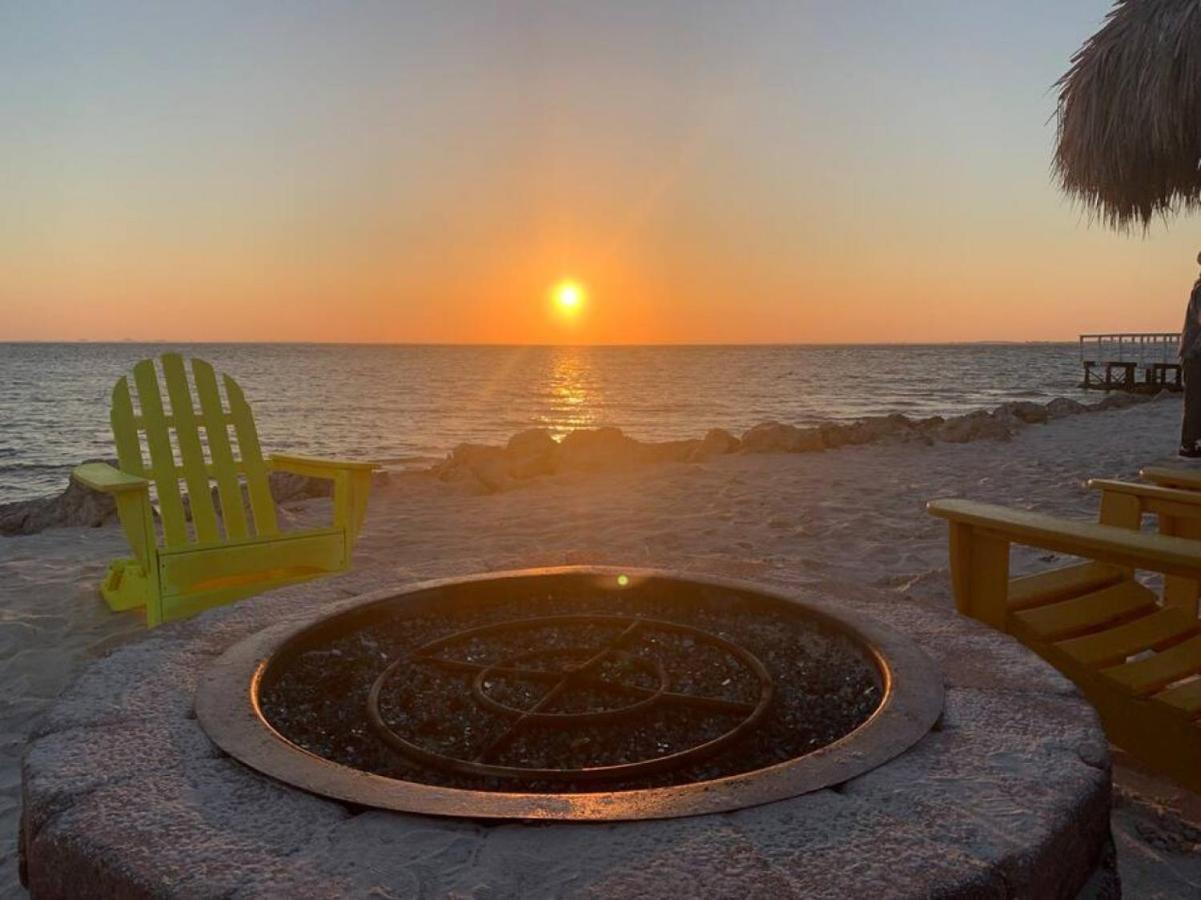 Sunset Paradise - Find Yourself In *